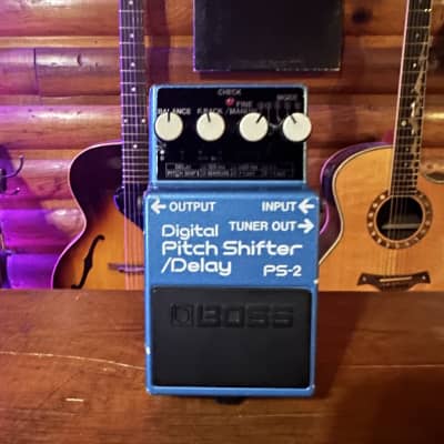 Boss PS-2 Digital Pitch Shifter / Delay Guitar Effect Pedal