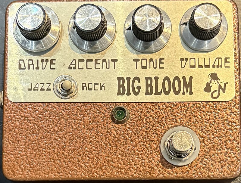 Big Bloom Overdive Amplified Nation ペダル Amplified Nation Bigger Bloom Overdrive Pedal Reviews | Sweetwater