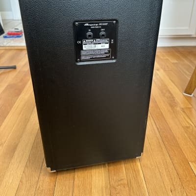 Ampeg SVT-210AV Classic Series 200-Watt 2x10" Bass Speaker Cabinet 2011 - Present - Black image 2