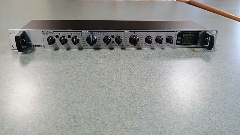 TC Electronic M300 Dual Engine Effects Processor | Reverb