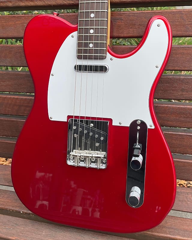 Tokai Vintage Series ATE-95 Breezysound Telecaster