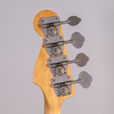 Fender Precision Bass Fretless with Maple Fingerboard 1970 - 1983 Sunburst image 6