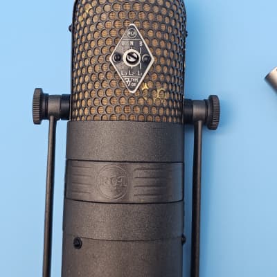 RCA 77-DX Ribbon Microphone | Reverb