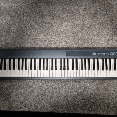 Alesis Q88 MKII 88-Key USB MIDI Keyboard Controller 2021 - Present - Black