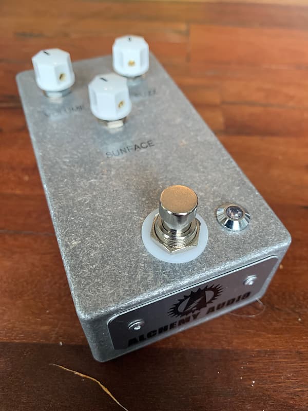 Pedal PCB Sandspur BC108 Fuzz (Analogman Sunface) Alchemy Reverb