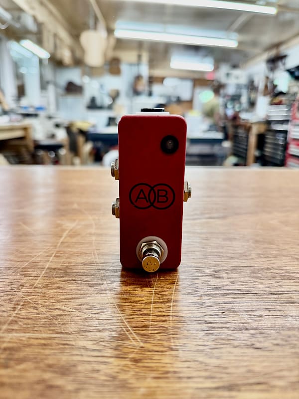 JHS Mini A/B Box