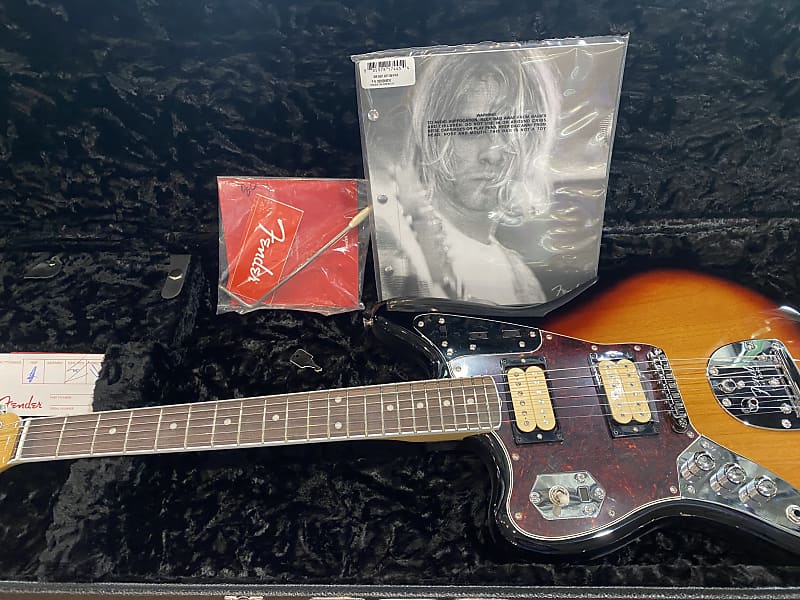 ギター Fender Jaguar Lefty Roadworn  Cobain Fender Kurt Cobain Road Worn Jaguar Left-Handed | Reverb