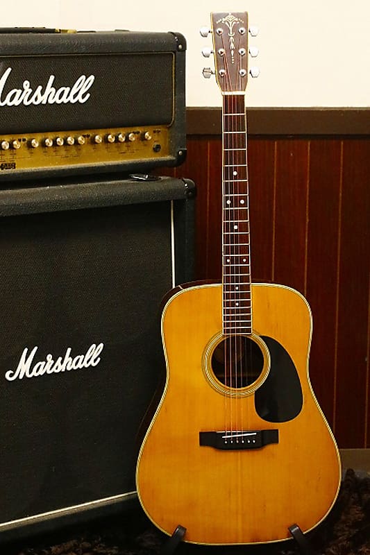1977 made MILES 2000 D-25 Solid top Vintage Acoustic Guitar