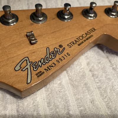 Fender MEXICO(MIM) 1993-1994 Stratocaster MN3 Silver Logo