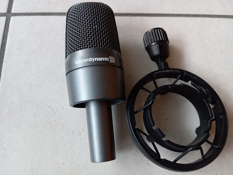 Beyerdynamic MCE 90 + shockmount | Reverb