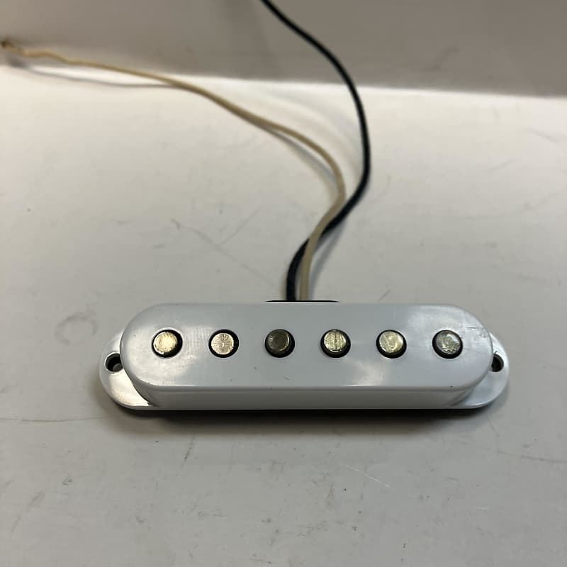 Seymour Duncan Alnico Pro II Staggered Strat Pickup image 1