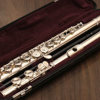 YAMAHA 311 フルート 本体 ヤマハ | YFL-311 - フルート - 概要