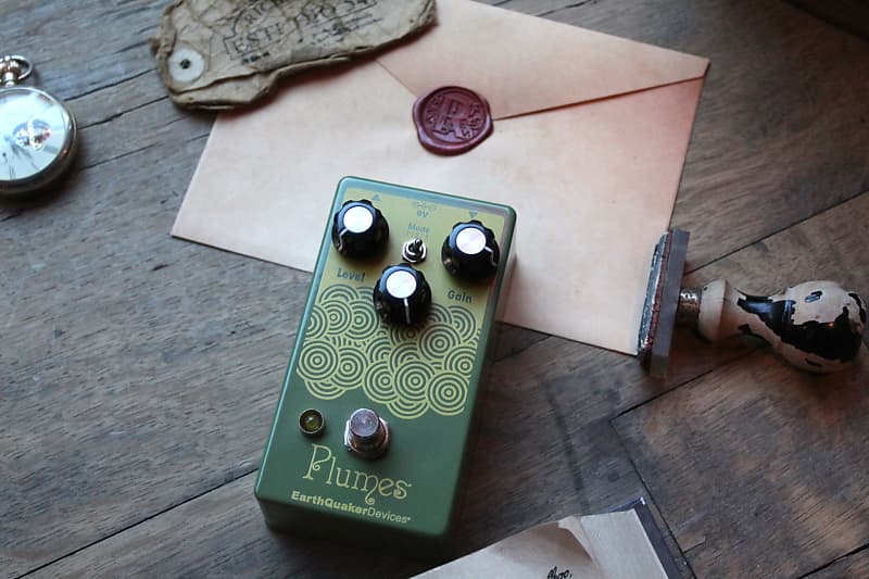 EarthQuaker Devices "Plumes Small Signal Shredder Overdrive" imagen 1