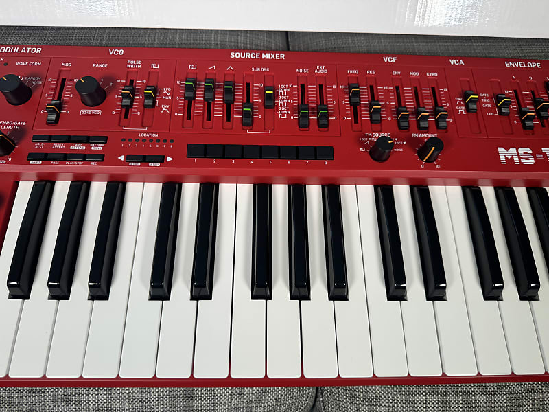 Behringer MS-1 / MS-101 Analog Synthesizer Red | Reverb