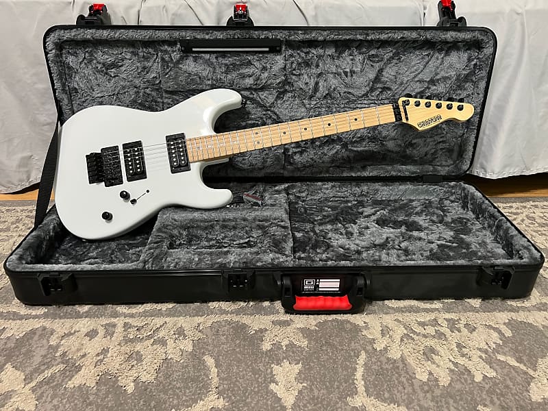 Chubtone Super Strat Original Floyd Rose w/bar, Hard case, | Reverb