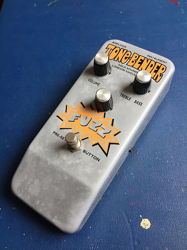 Sola Sound Colorsound Tone Bender MKIII Fuzz (1997 reissue)