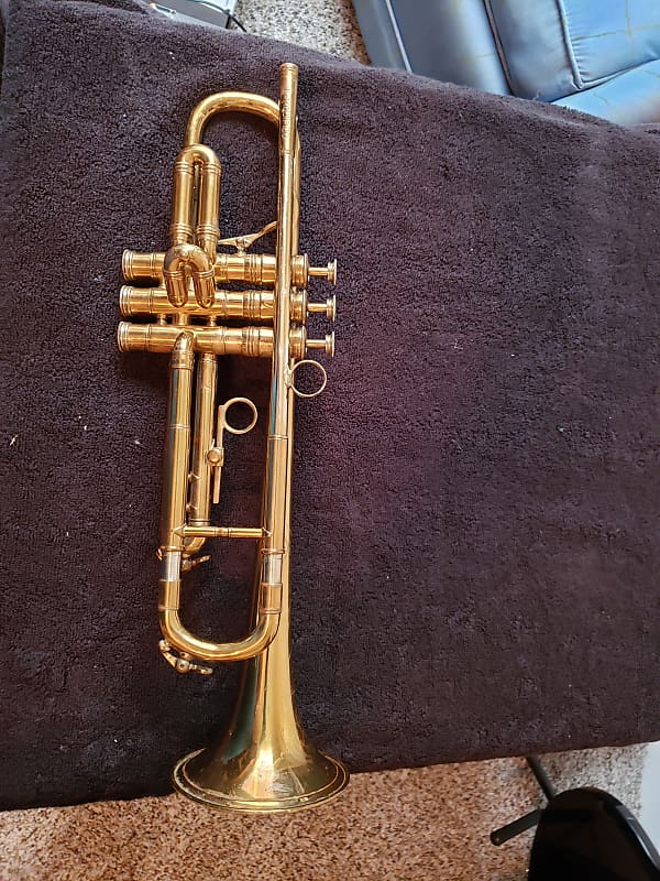 Selmer K-Modified Bb Trumpet Lacquered image 1