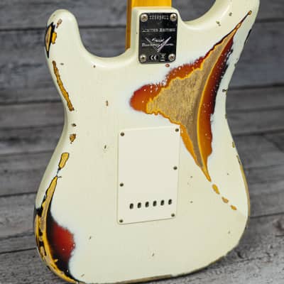 Fender Custom Shop W21 Ltd '67 Heavy Relic Stratocaster - Aged Olympic White over 3-Tone Sunburst image 7