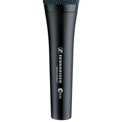 Sennheiser e935 Handheld Cardioid Dynamic Microphone with MZQ800 Clip image 3