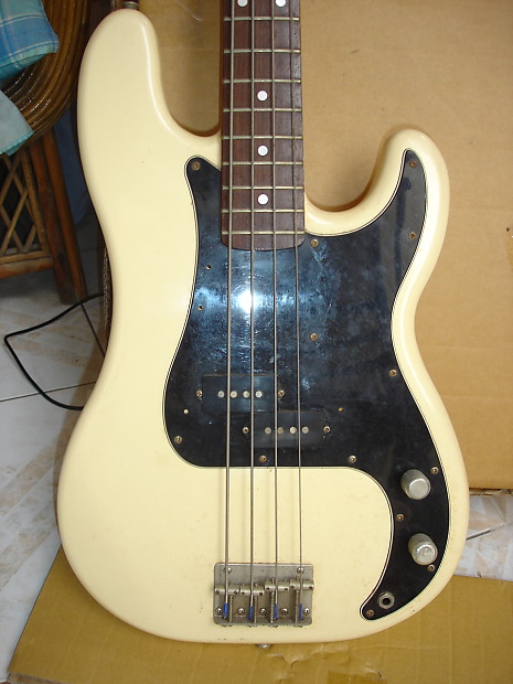 70年代筆記体ロゴFernandes Power Bass - メルカリ