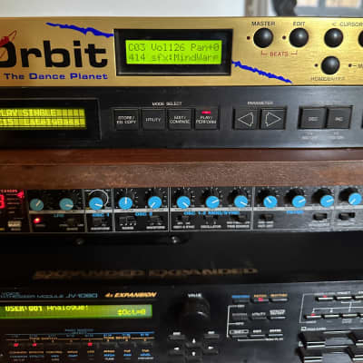 E-MU Systems Orbit 9090 V1 'The Dance Planet' Rackmount 32-Voice Synthesizer 1996 - Yellow