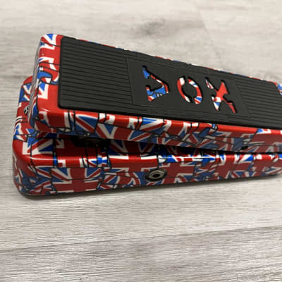 Limited Edition UNION JACK Vox V847 Wah w/Bag Made in USA Modded w/True Bypass, LED, DC Jack, Increased ‘Vocal’, Wahwah, Volume Boost— Placebo Farm image 6