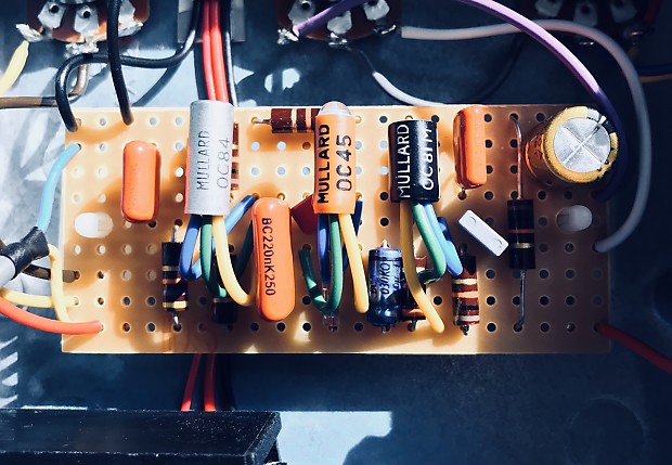 D*A*M Fuzz Sound FS-75 | Reverb
