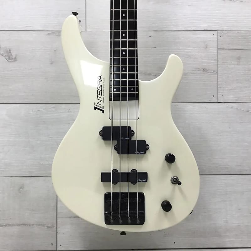 Aria Pro II Integra 4 String Bass IGB-50DX - White | Reverb
