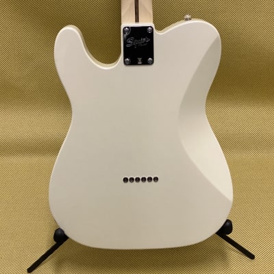 037-1222-523 Squier Contemporary Telecaster Electric Guitar HH Peal White Matching Headstock image 4