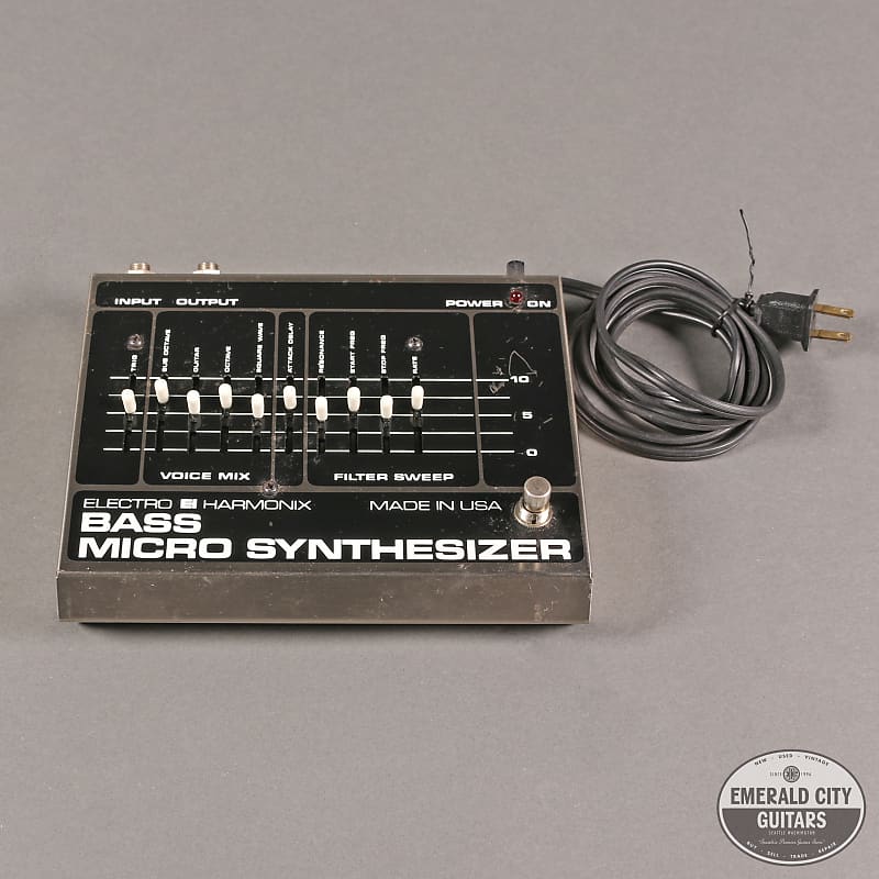 Electro-Harmonix Bass Micro Synthesizer