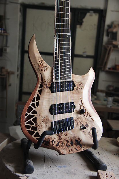Edwards】驚異の8弦ギター、『E-HR8-FR』と『E-HR8-FX』の2機種