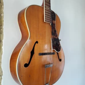 Levin 5 Star 1951 Blonde image 3