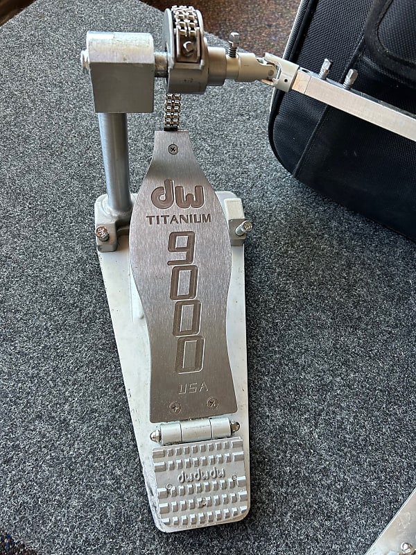 DW Titanium Limited Edition 9002 Double pedal-USED 2000