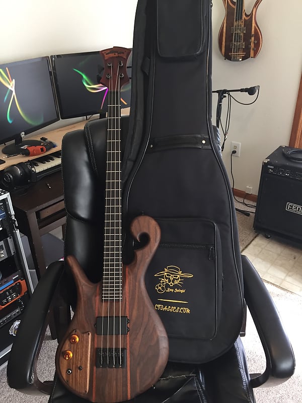Carl Thompson Bass guitar Semi-Frills Scroll 32
