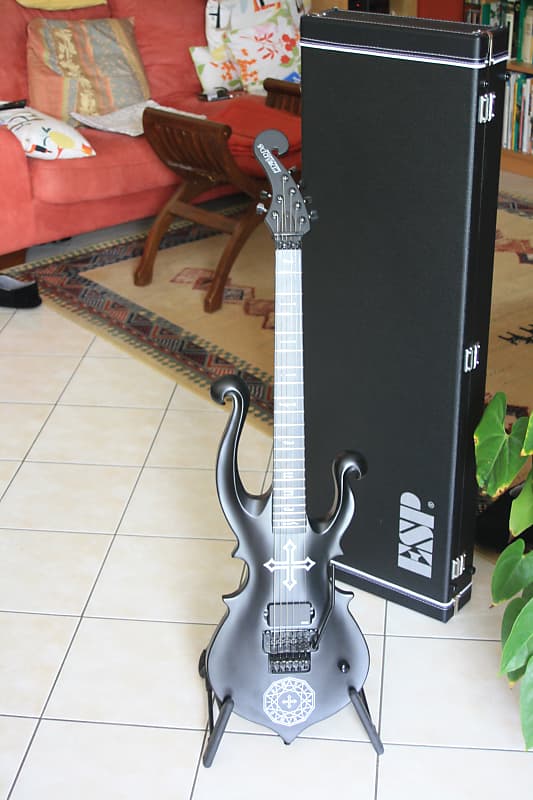 ESP Edwards E-JF-X Jeune Fille, Moi Dix Mois, Mana guitar, Matte