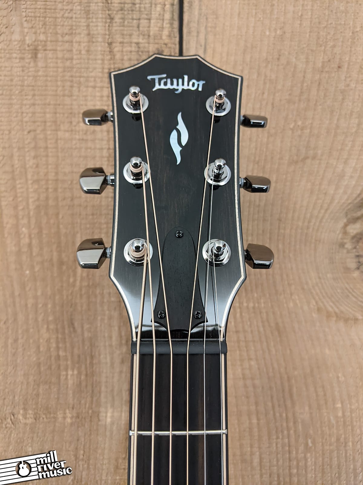 Taylor 812ce V-Class Bracing Grand Concert Acoustic Electric Guitar w/HSC
