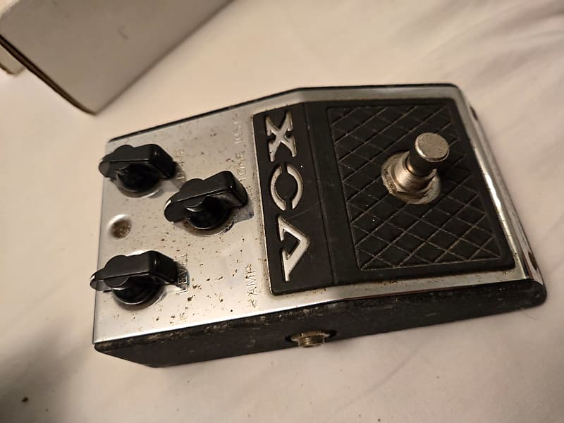 Vox V830 Distortion Booster | Reverb