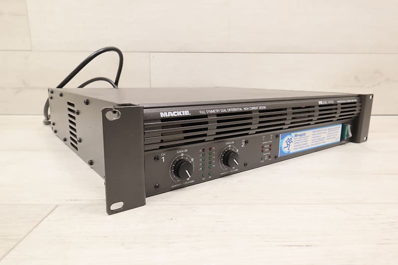 Mackie FR M1400 Rack Power Amp 300 Watts