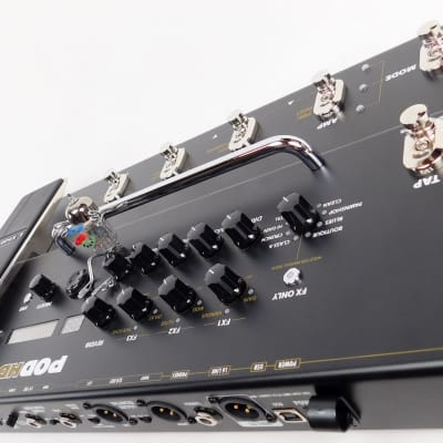 Line 6 POD HD300 Multi-Effect and Amp Modeler | Reverb Canada
