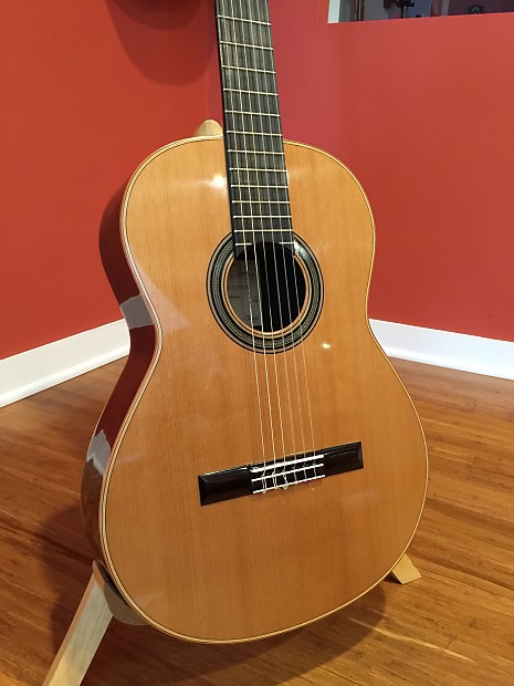 Loriente clarita sales