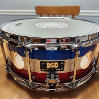 Vented snare deals drum