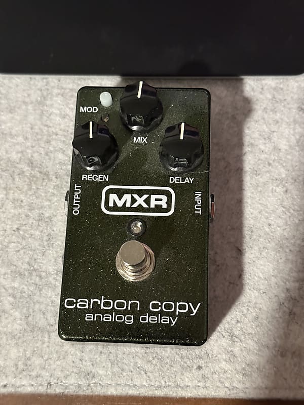MXR M169 Carbon Copy Analog Delay