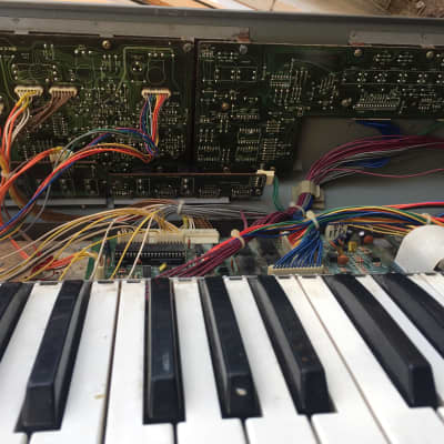 Korg Poly-61 power up but needs full service repair check VIDEO image 15