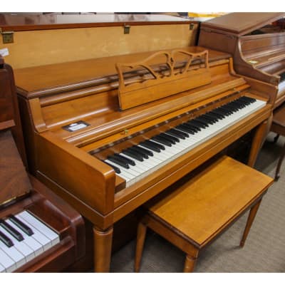 Wurlitzer Console Piano | Satin Oak | SN: 689957 image 2
