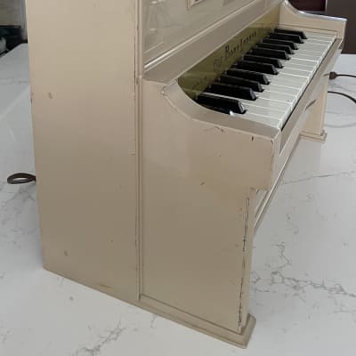J. Chein & Co. Piano Lodeon 1950s - Beige image 4