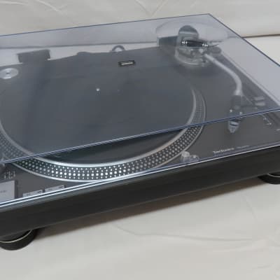 Technics SL-1210MK2 1210 Turntable w/ Dust Cover and Audio Technica AT-XP3 Cartridge image 2