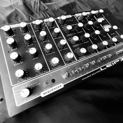 Analogue Solutions Leipzig-S Analog Monosynth with Sequencer 2010s - Black image 2