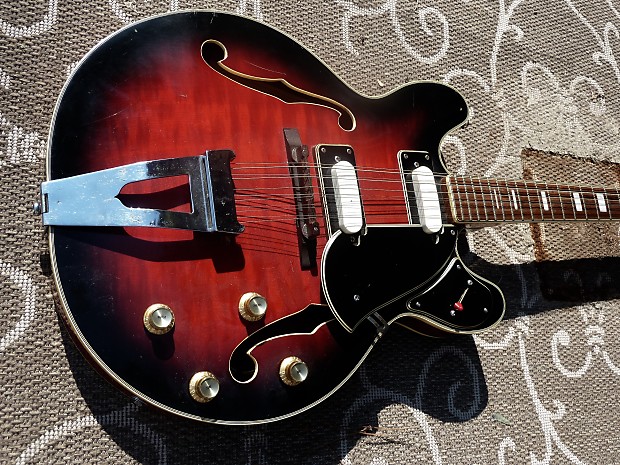 Univox sales 12 string
