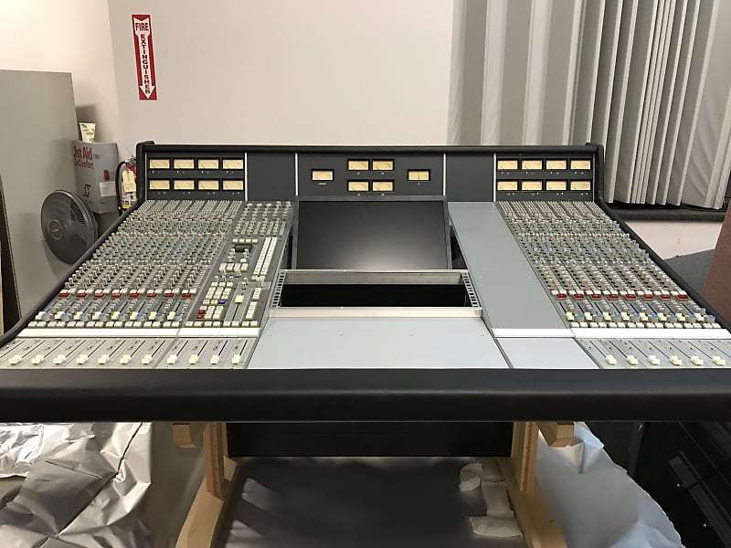 Solid State Logic SSL 4000 G Console | Reverb