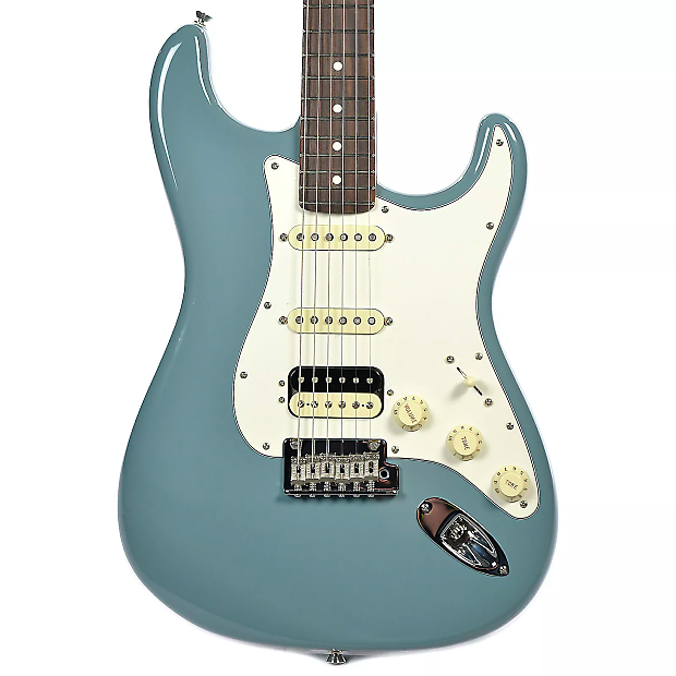 Fender American Professional Series Stratocaster HSS Shawbucker image 4